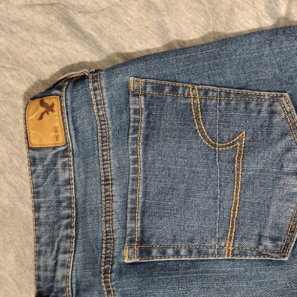AMERICAN EAGLE OUTFITTERS SZ 10 STRETCH DENIM SHORTS - Picture 8 of 10